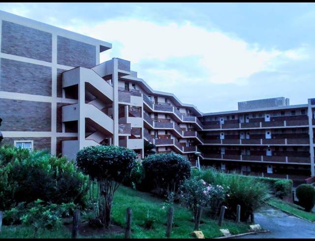 1 BEDROOM APARTMENT FOR SALE IN EMPANGENI CENTRAL